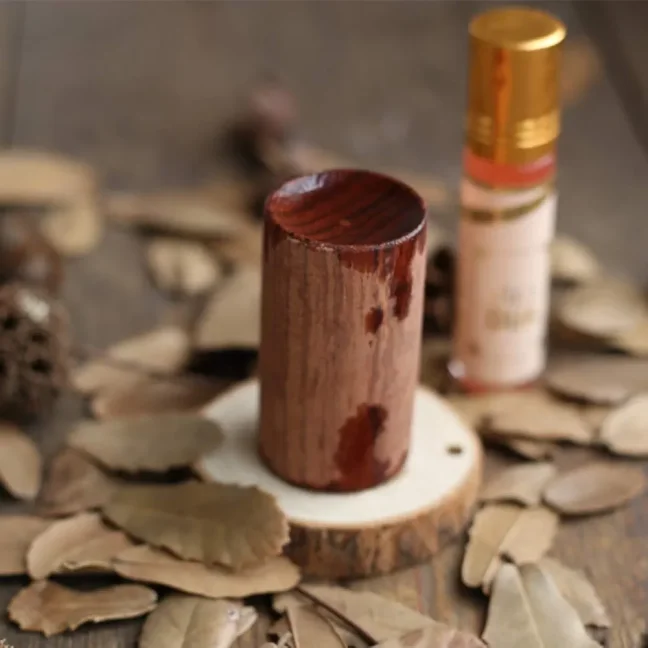Drevený Aroma Difúzer - Mini - Farba: Červená
