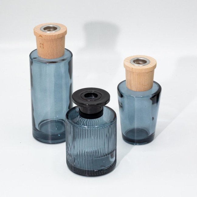 Uzáver Difúzora 28 mm - Čierny Plast, Tvar T